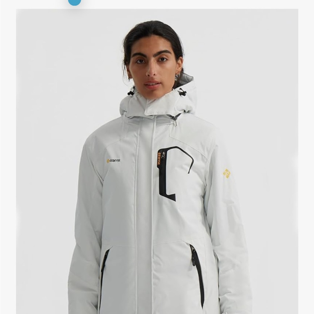 Women’s Ski Snow Jacket - Picture 2 of 3